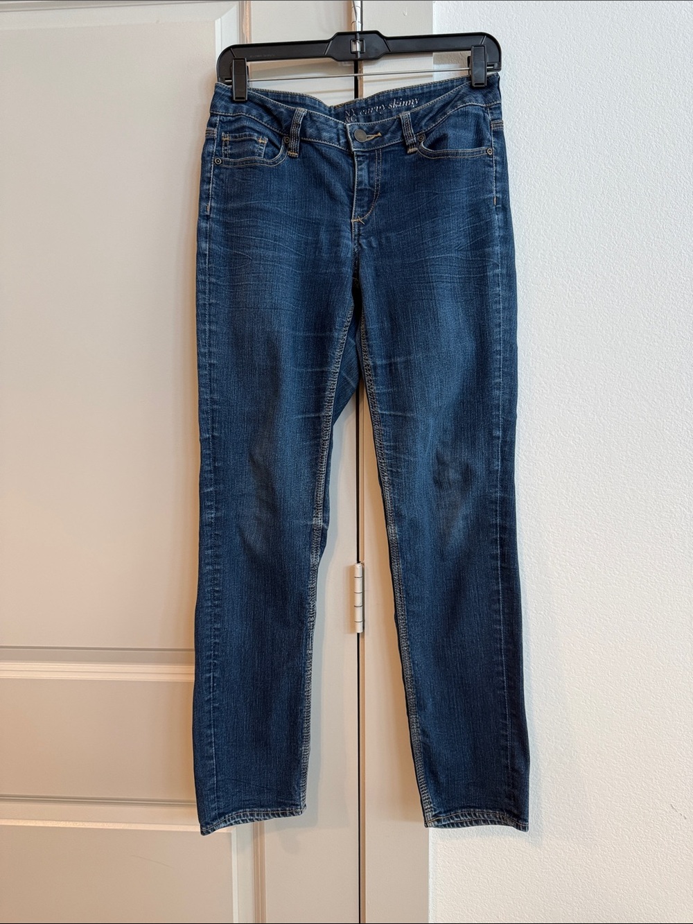 NEW YORK & COMPANY Dark Blue Women's Stretch Slim Jeans Size 6 Petit